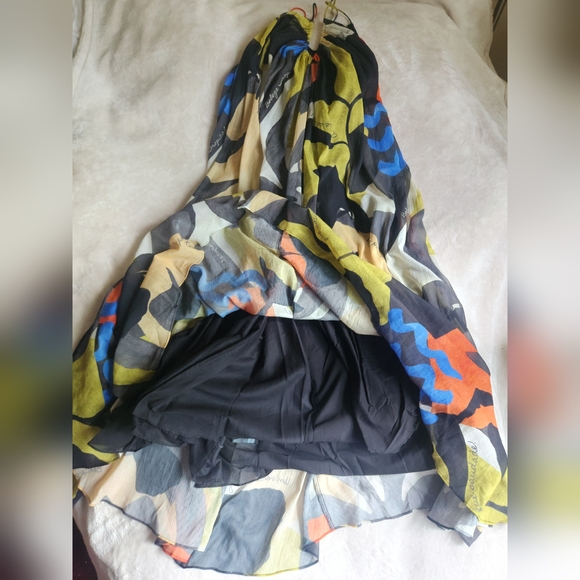 H&M A-line maxi dress Summer 2024 black Patterned/multicolored. NO LOW BALLING!! - Picture 7 of 9